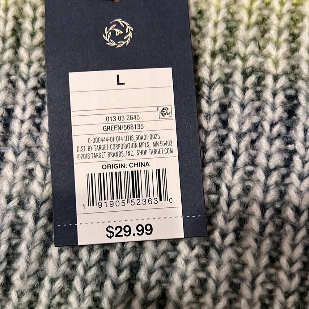 Universal Thread Sweater - Picture 5 of 5